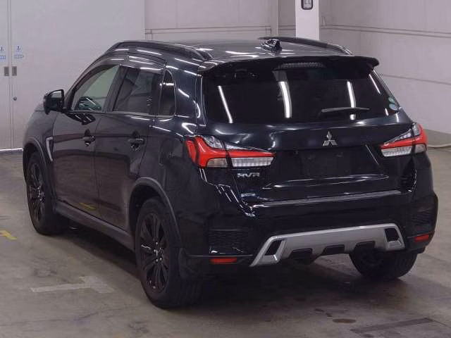 MITSUBISHI RVR