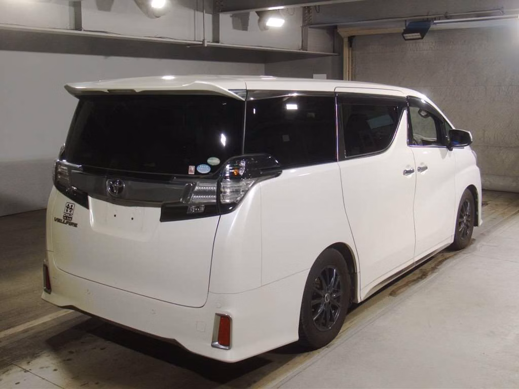 TOYOTA VELLFIRE