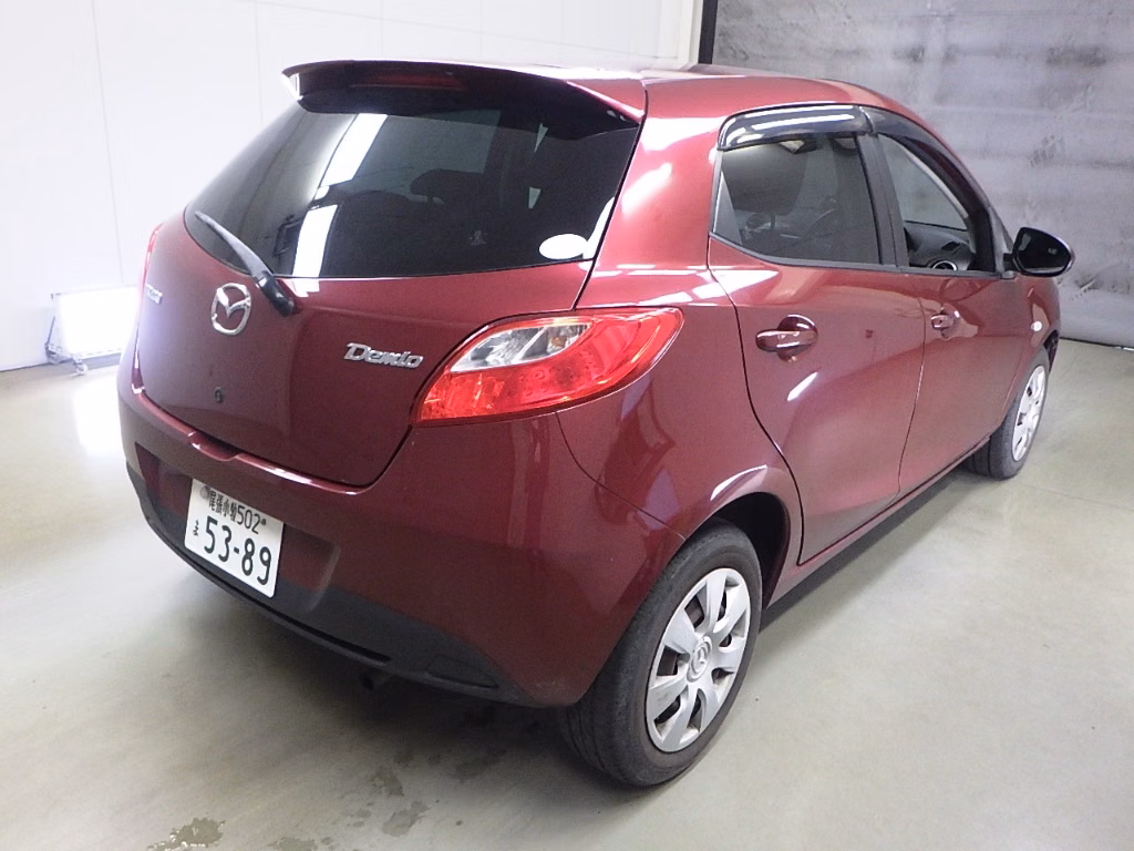 MAZDA DEMIO