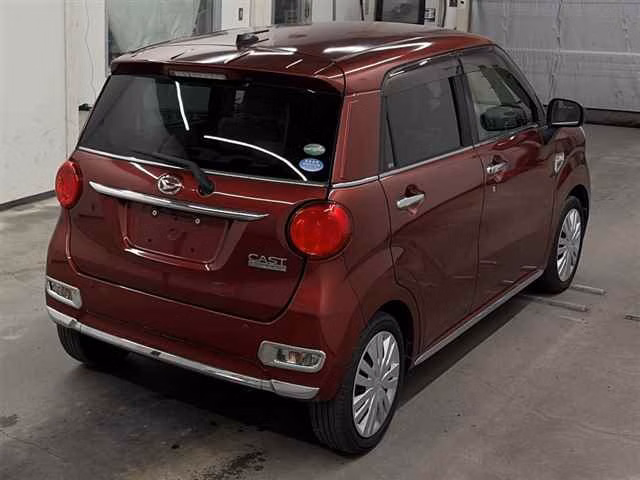 DAIHATSU CAST