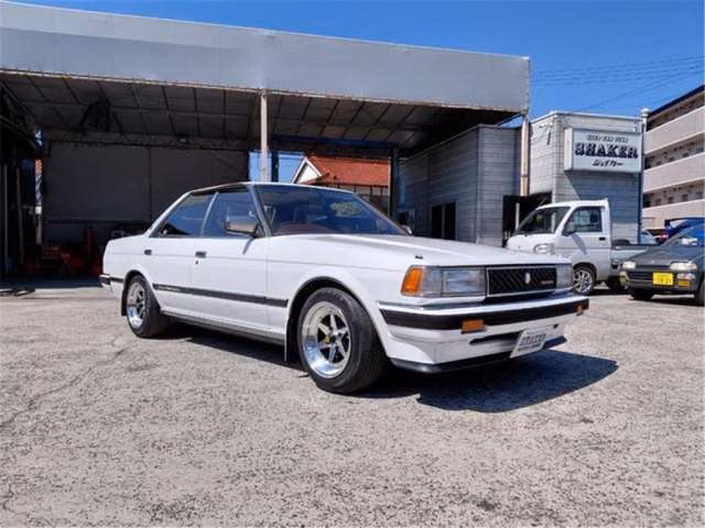 TOYOTA CHASER
