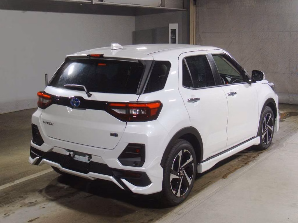 TOYOTA RAIZE
