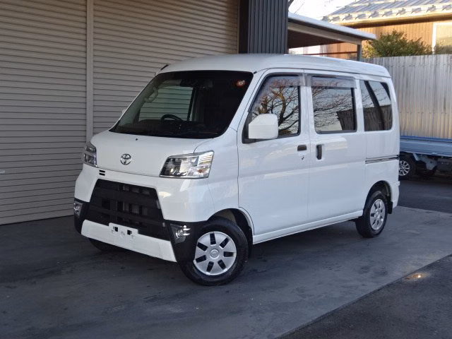 TOYOTA PIXIS VAN