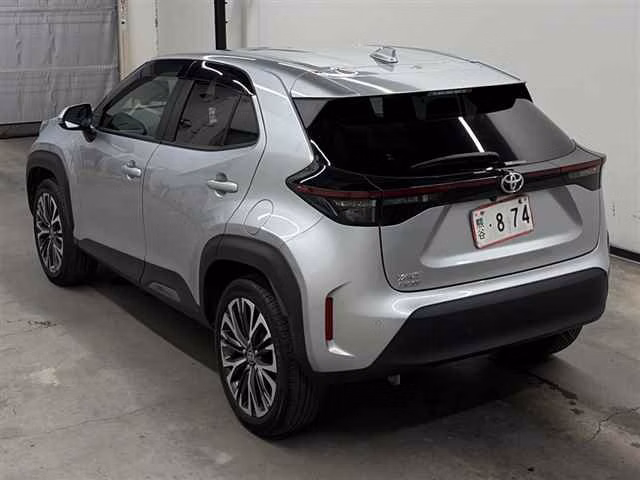 TOYOTA YARIS CROSS