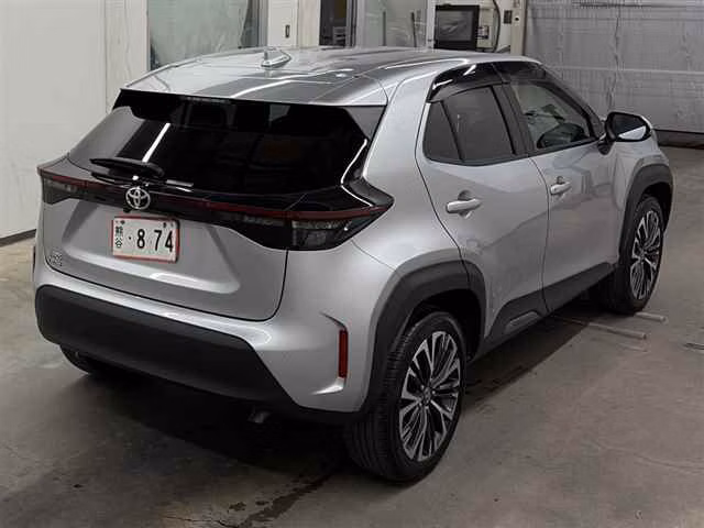 TOYOTA YARIS CROSS