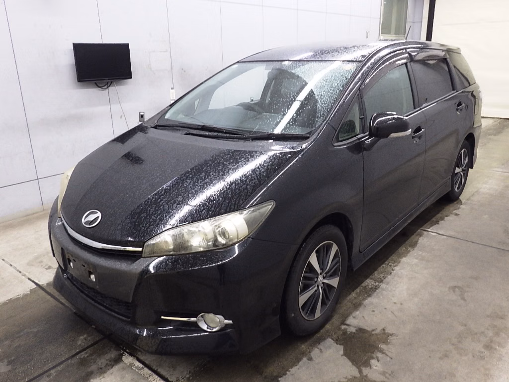 TOYOTA WISH