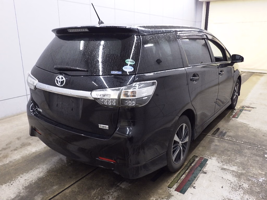 TOYOTA WISH