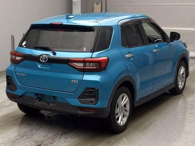 TOYOTA RAIZE