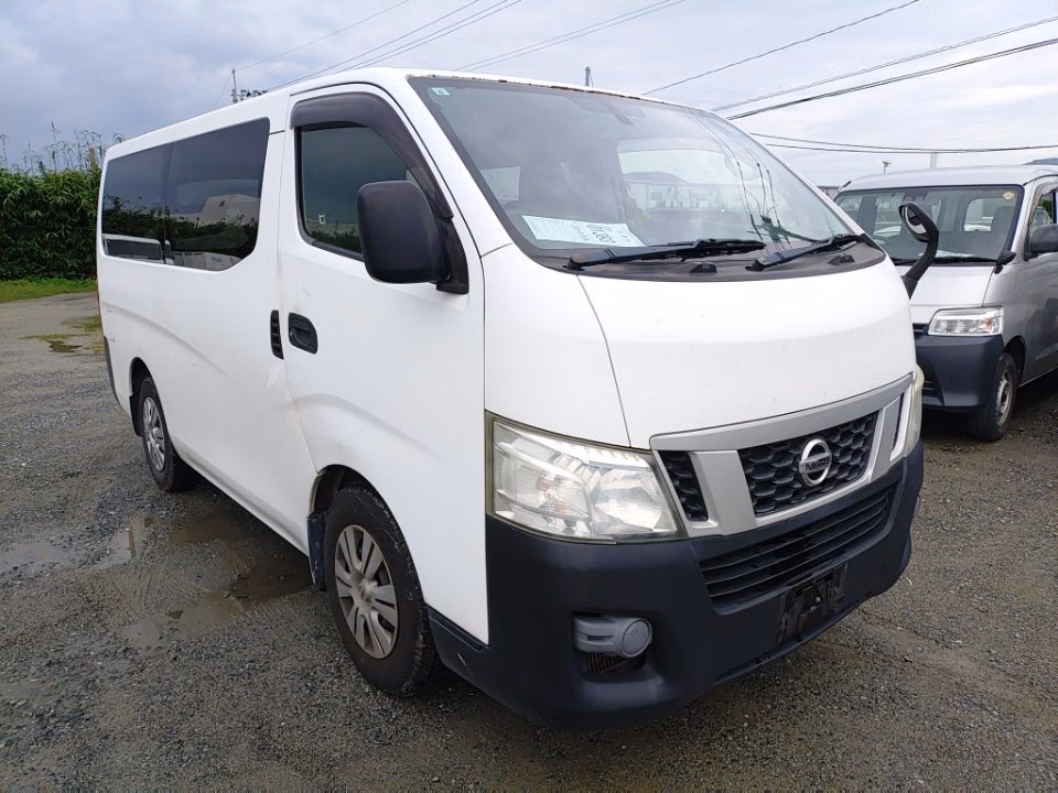 NISSAN NV350 CARAVAN