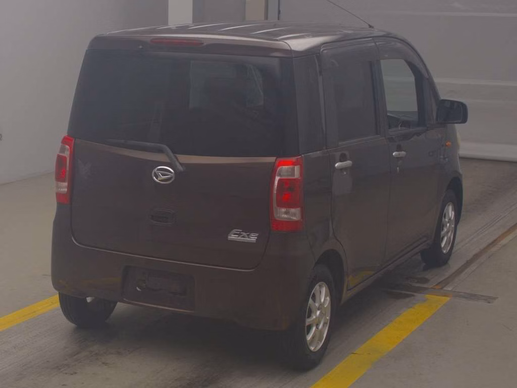 DAIHATSU TANTO EXE