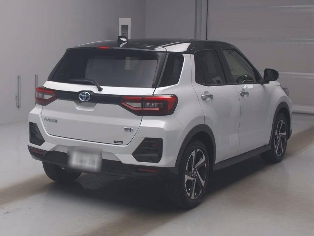 TOYOTA RAIZE