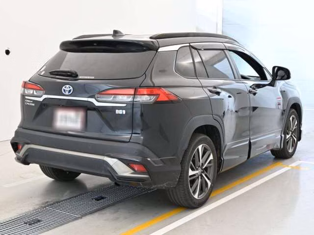 TOYOTA COROLLA CROSS