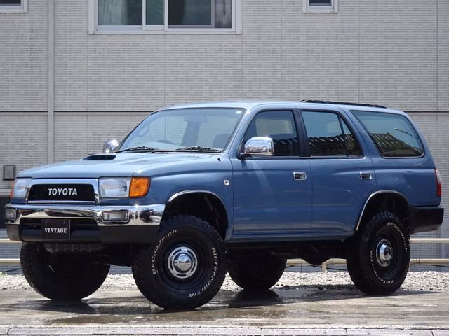 TOYOTA HILUX SURF