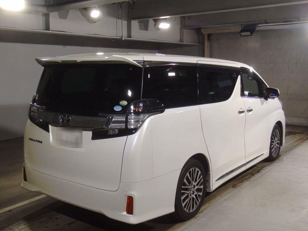 TOYOTA VELLFIRE