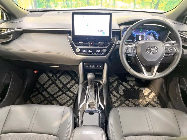 TOYOTA COROLLA CROSS