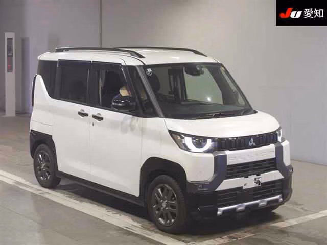 MITSUBISHI DELICA MINI