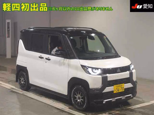 MITSUBISHI DELICA MINI