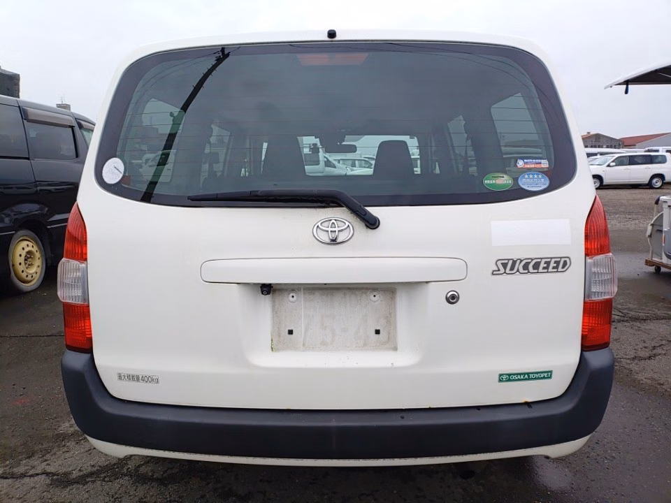TOYOTA PROBOX