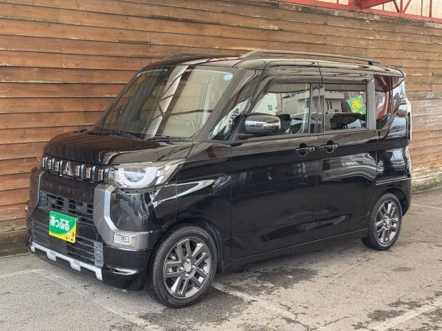 MITSUBISHI DELICA MINI