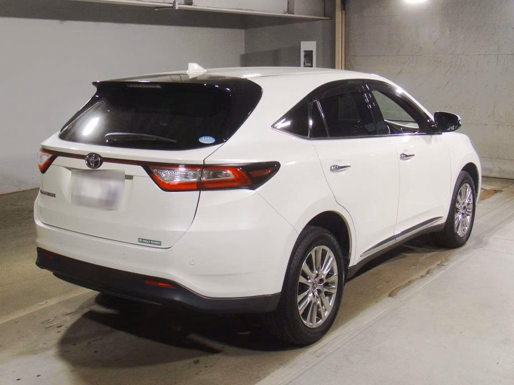 TOYOTA HARRIER