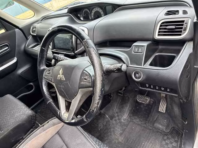 MITSUBISHI DELICA D:2