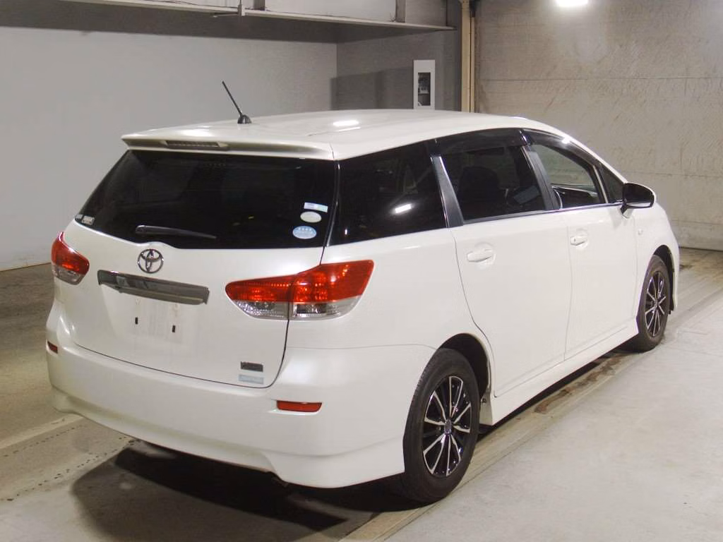 TOYOTA WISH