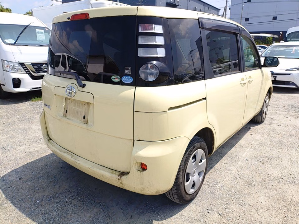 TOYOTA SIENTA