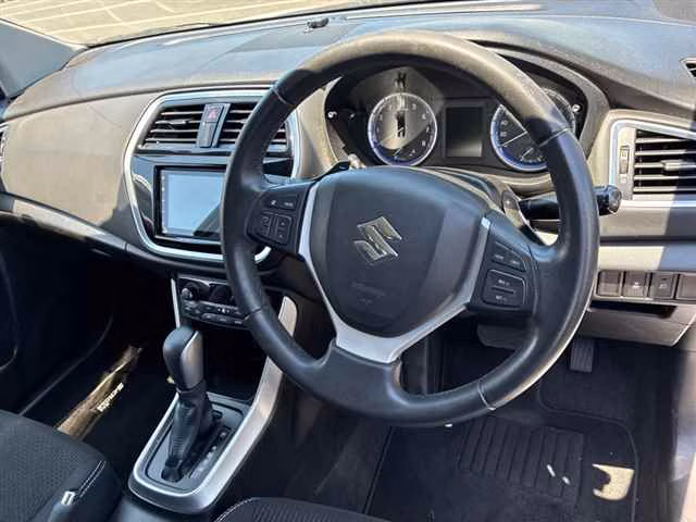 SUZUKI SX4