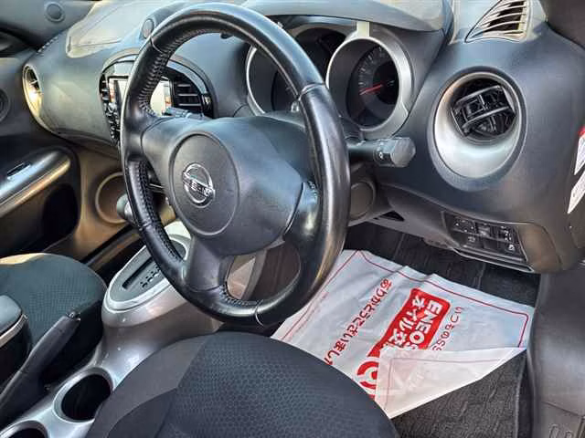 NISSAN JUKE