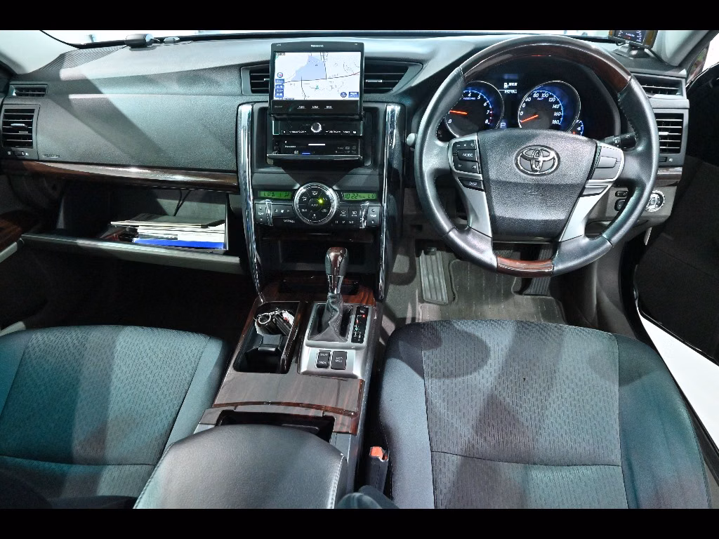 TOYOTA MARK X