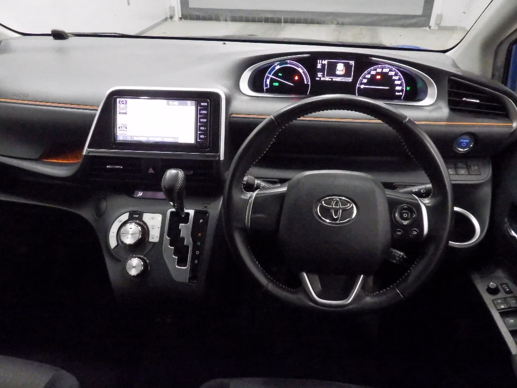 TOYOTA SIENTA