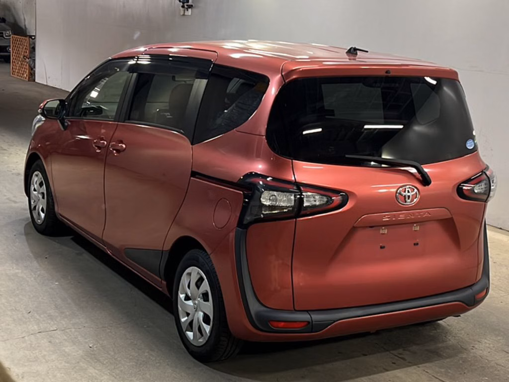 TOYOTA SIENTA