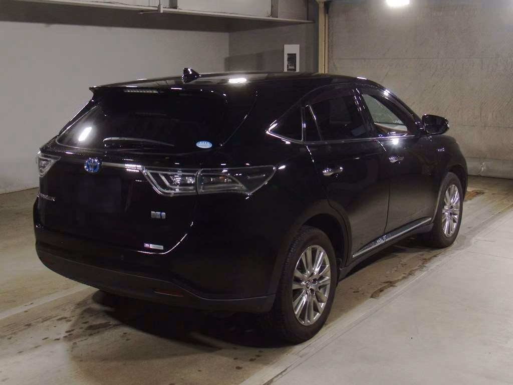 TOYOTA HARRIER