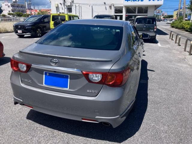 TOYOTA MARK X