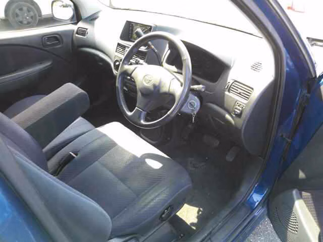 TOYOTA RAUM