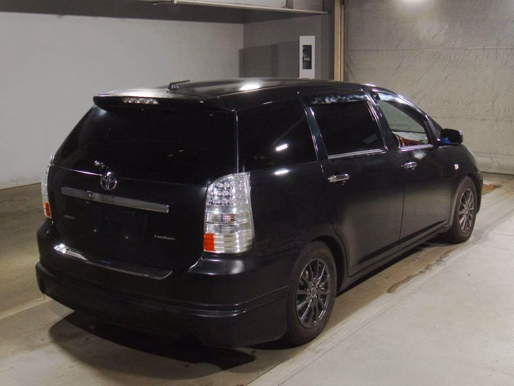 TOYOTA WISH
