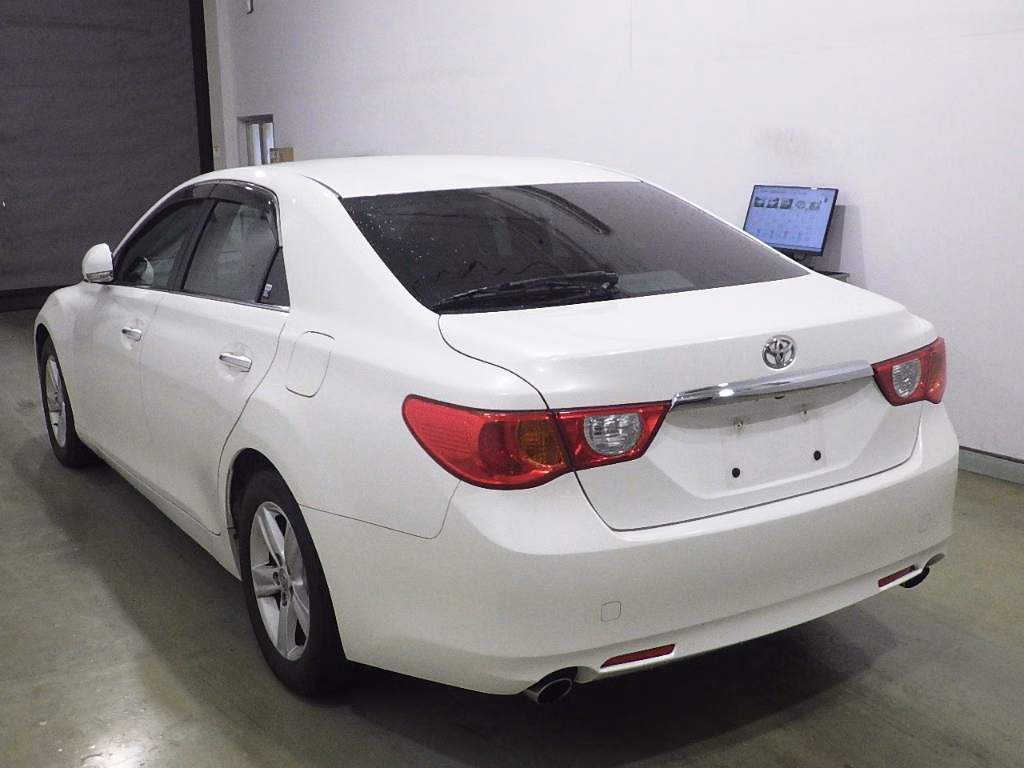 TOYOTA MARK X