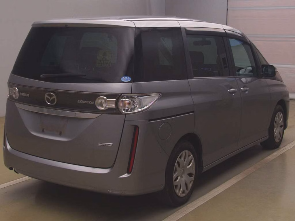 MAZDA BIANTE