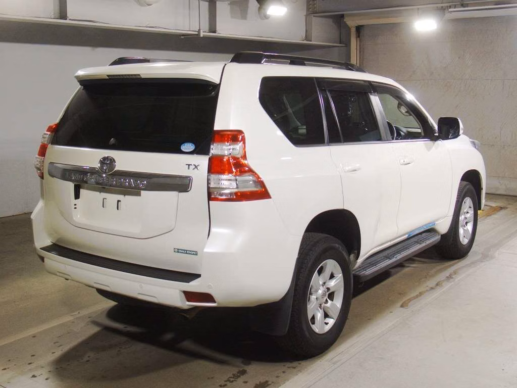 TOYOTA LAND CRUISER PRADO