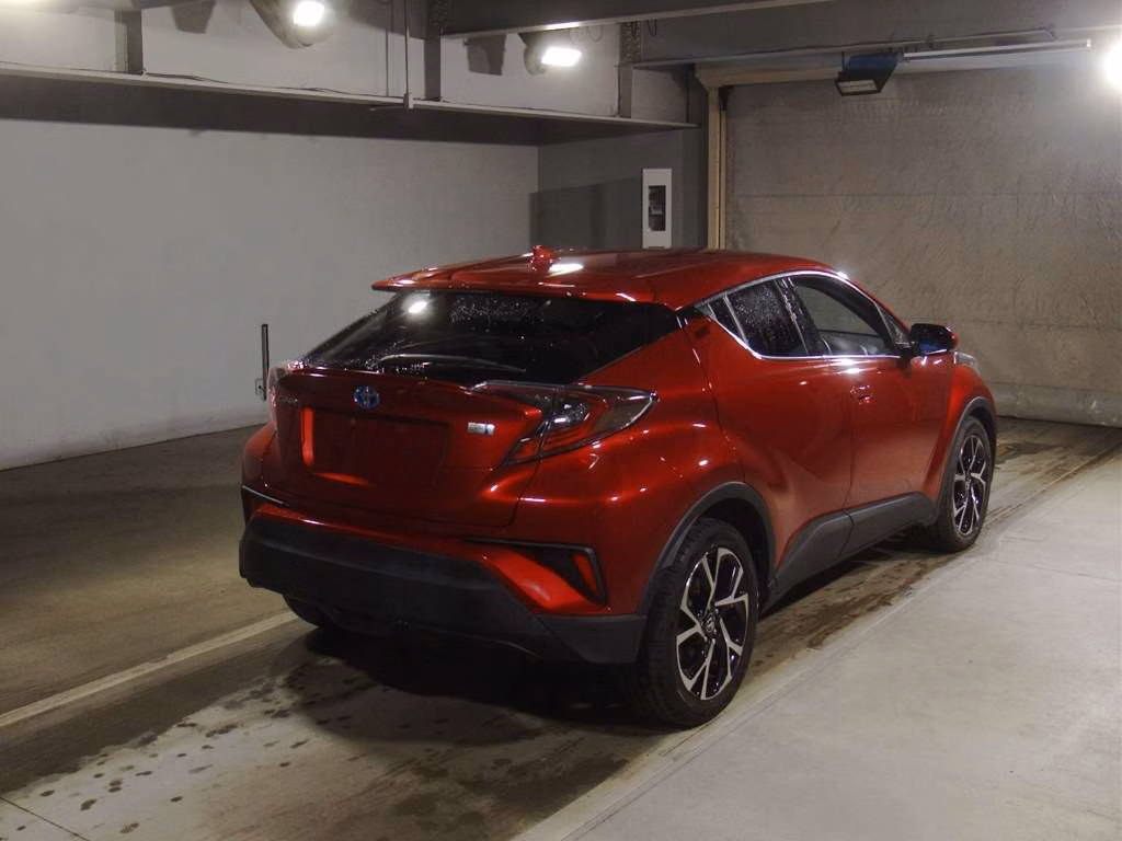TOYOTA C-HR