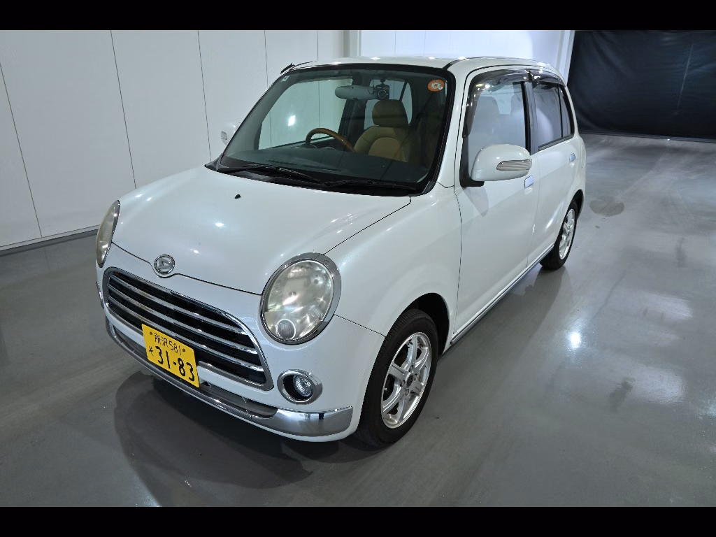 DAIHATSU MIRA GINO