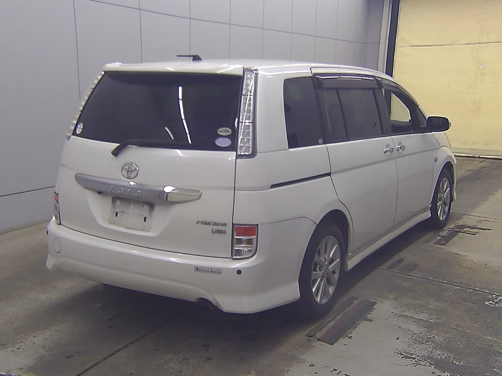 TOYOTA ISIS