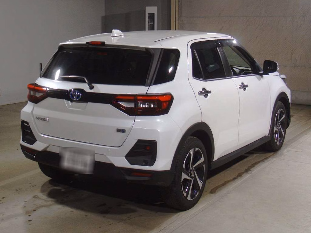 TOYOTA RAIZE
