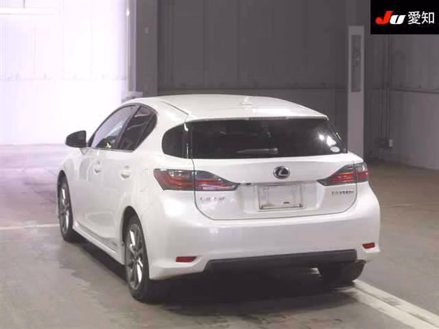 LEXUS CT200H
