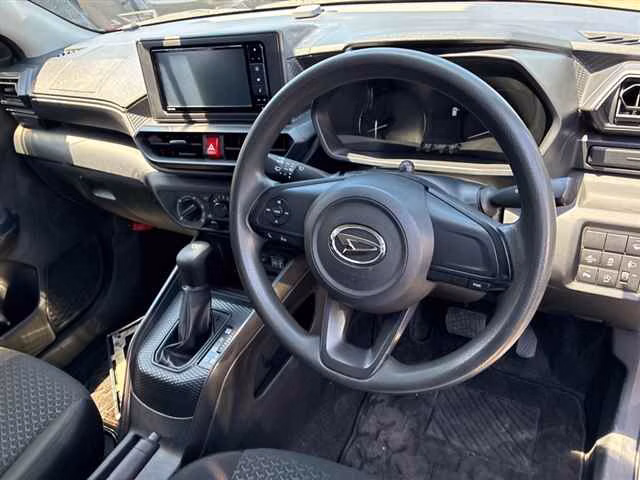 DAIHATSU ROCKY