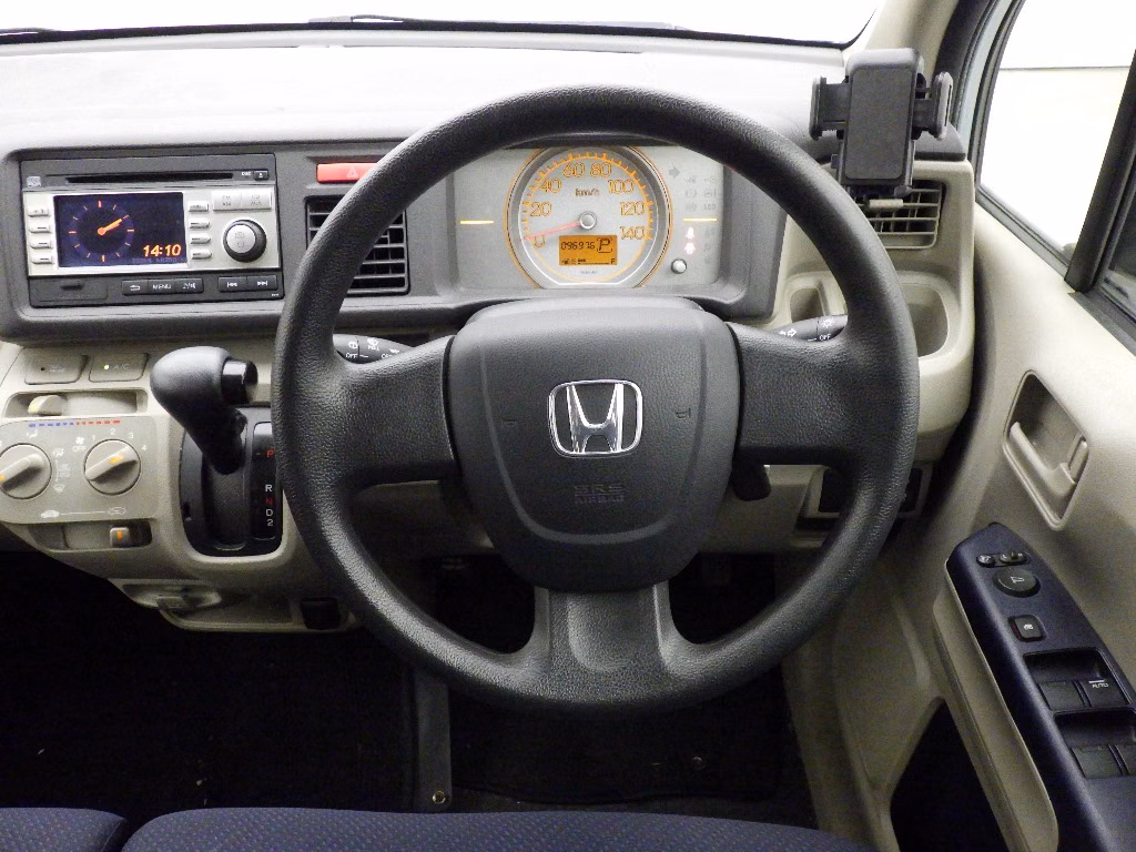 HONDA LIFE