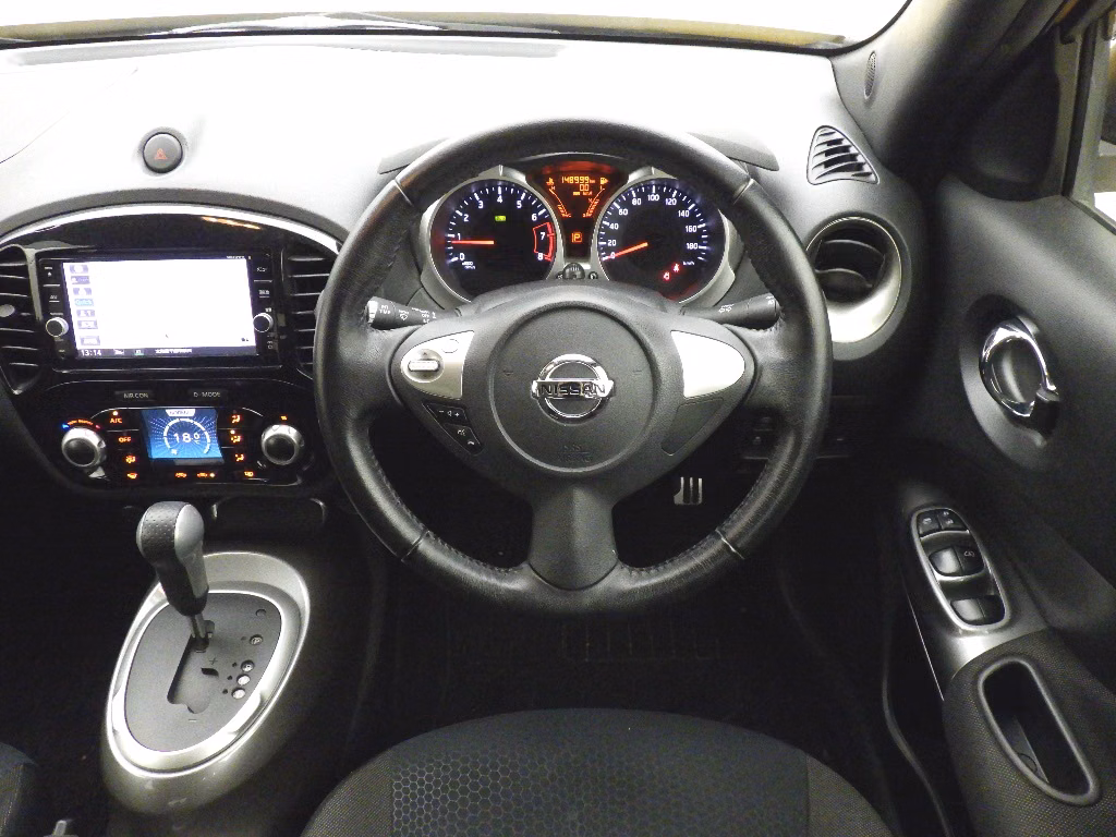 NISSAN JUKE