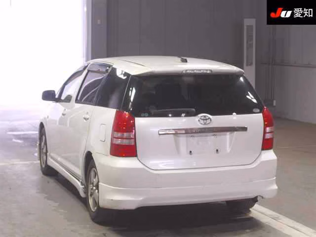 TOYOTA WISH