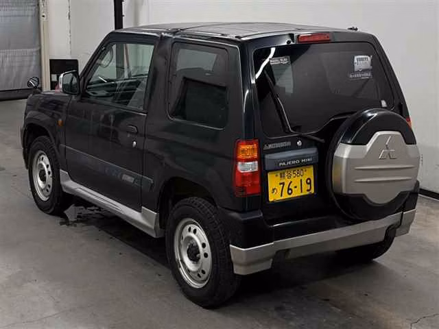 MITSUBISHI PAJERO MINI