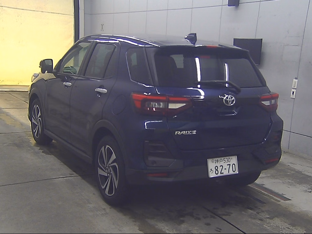 TOYOTA RAIZE